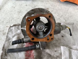 bontott SUZUKI SWIFT II Központi Injektor