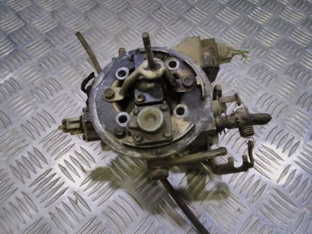 bontott SUZUKI SWIFT II Központi Injektor