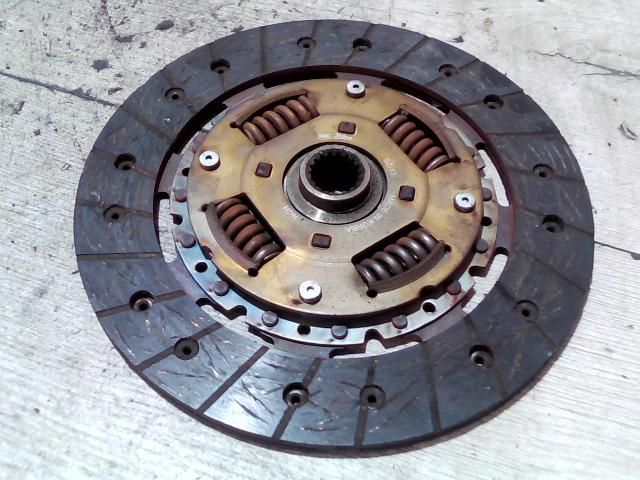 bontott SUZUKI SWIFT II Kuplung Tárcsa