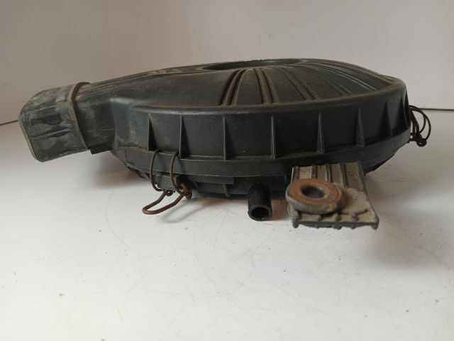 bontott SUZUKI SWIFT II Légszűrő Ház