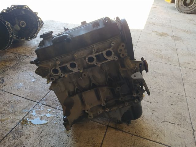 bontott SUZUKI SWIFT II Motor (Fűzött blokk hengerfejjel)