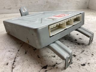 bontott SUZUKI SWIFT II Motorvezérlő