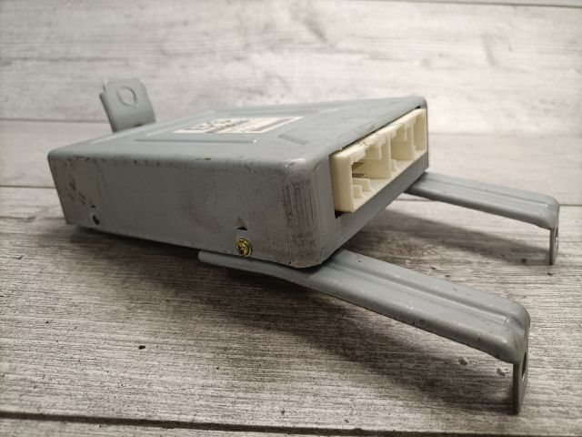 bontott SUZUKI SWIFT II Motorvezérlő