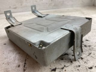 bontott SUZUKI SWIFT II Motorvezérlő