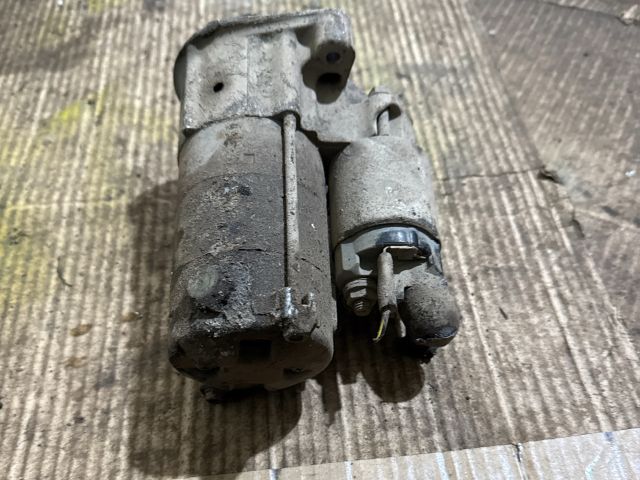 bontott SUZUKI SWIFT II Önindító