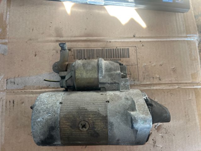 bontott SUZUKI SWIFT II Önindító