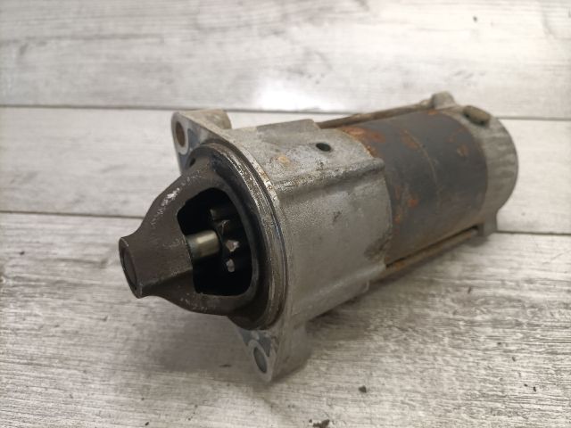 bontott SUZUKI SWIFT II Önindító