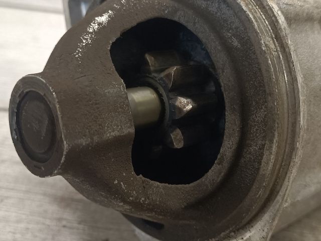 bontott SUZUKI SWIFT II Önindító