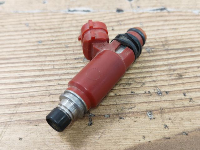 bontott SUZUKI SWIFT II Porlasztó (1 db)