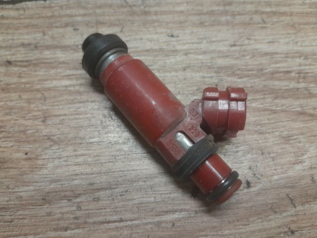 bontott SUZUKI SWIFT II Porlasztó (1 db)