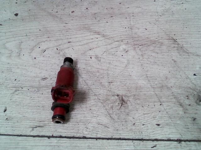 bontott SUZUKI SWIFT II Porlasztó (1 db)