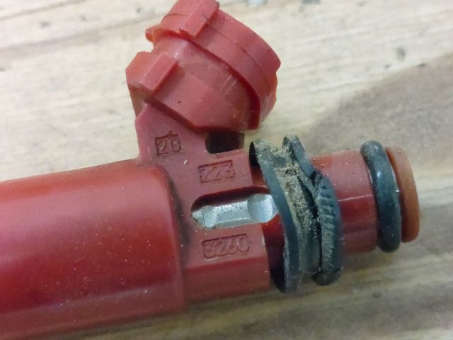 bontott SUZUKI SWIFT II Porlasztó (1 db)