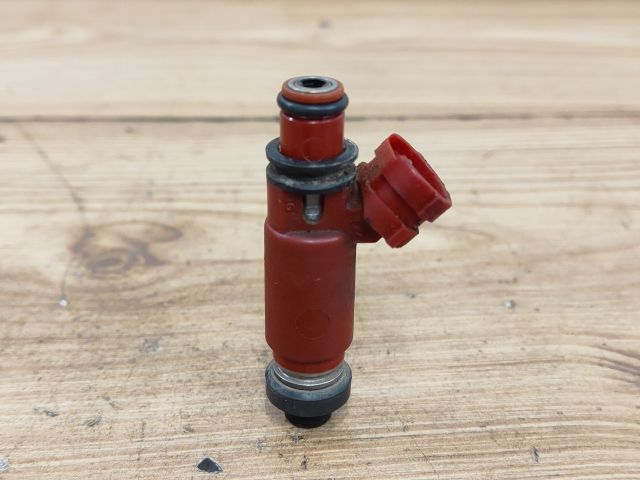 bontott SUZUKI SWIFT II Porlasztó (1 db)