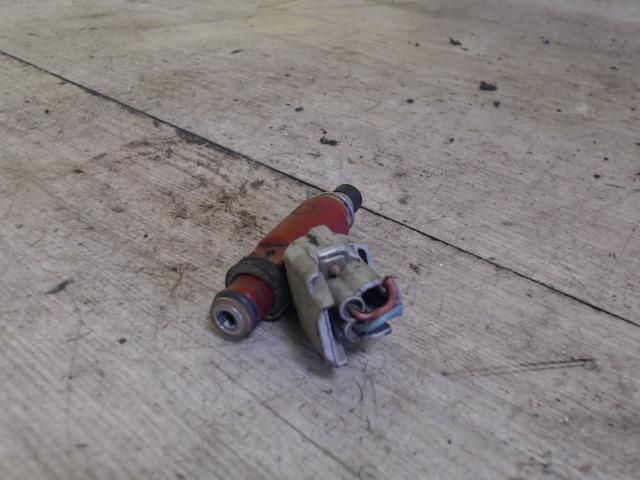 bontott SUZUKI SWIFT II Porlasztó (1 db)