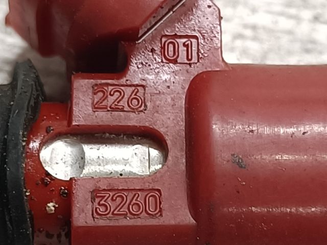 bontott SUZUKI SWIFT II Porlasztó (1 db)