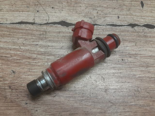 bontott SUZUKI SWIFT II Porlasztó (1 db)