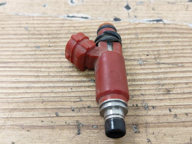 bontott SUZUKI SWIFT II Porlasztó (1 db)