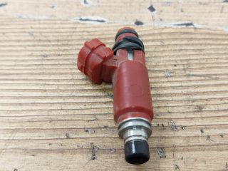 bontott SUZUKI SWIFT II Porlasztó (1 db)