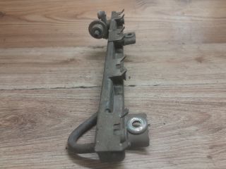 bontott SUZUKI SWIFT II Porlasztó Sor / Híd