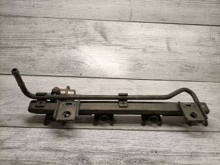 bontott SUZUKI SWIFT II Porlasztó Sor / Híd