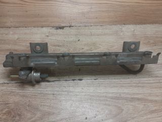 bontott SUZUKI SWIFT II Porlasztó Sor / Híd