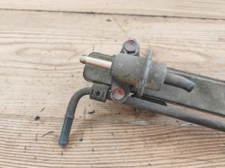 bontott SUZUKI SWIFT II Porlasztó Sor / Híd