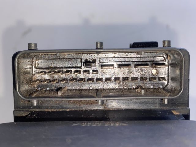 bontott SUZUKI SWIFT II ABS Kocka