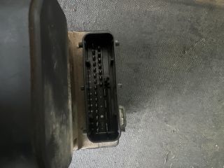 bontott SUZUKI SWIFT II ABS Kocka