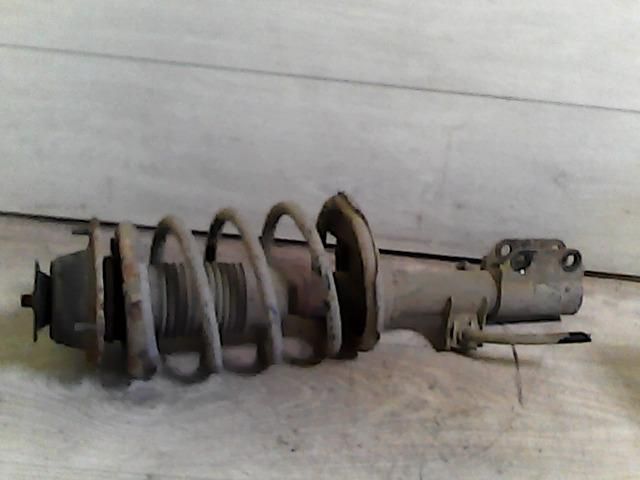 bontott SUZUKI SWIFT II Bal első Gólyaláb (Lengécsillapító, Rugó)