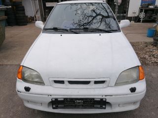 bontott SUZUKI SWIFT II Biztosítéktábla Motortér