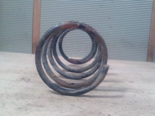 bontott SUZUKI SWIFT II Első Rugó