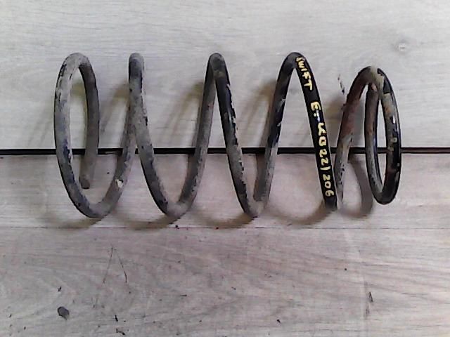 bontott SUZUKI SWIFT II Első Rugó