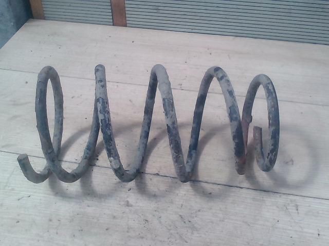 bontott SUZUKI SWIFT II Első Rugó