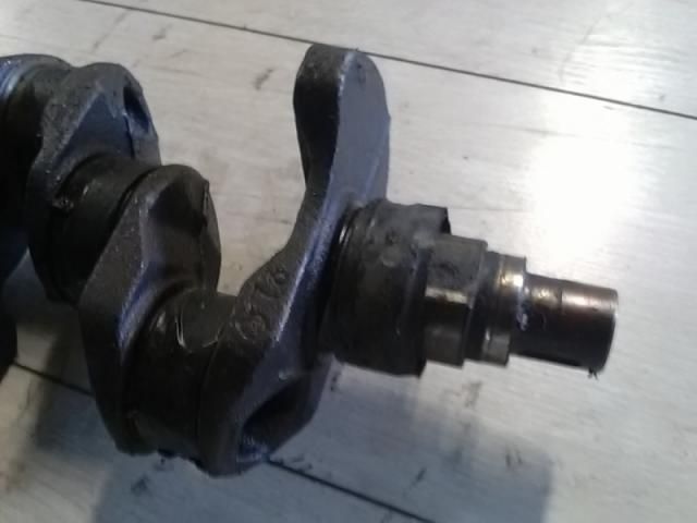 bontott SUZUKI SWIFT II Főtengely (Magában)