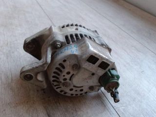 bontott SUZUKI SWIFT II Generátor Tartó Bak