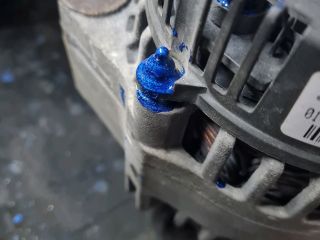 bontott SUZUKI SWIFT II Generátor