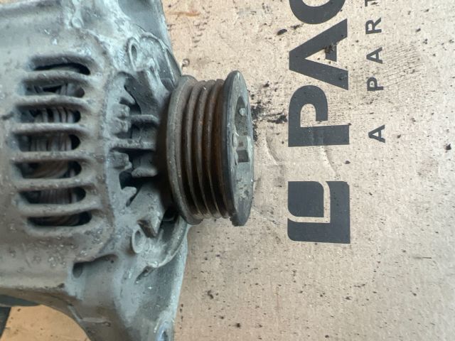 bontott SUZUKI SWIFT II Generátor