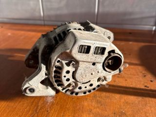 bontott SUZUKI SWIFT II Generátor