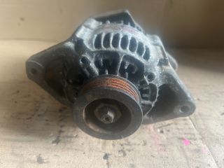 bontott SUZUKI SWIFT II Generátor