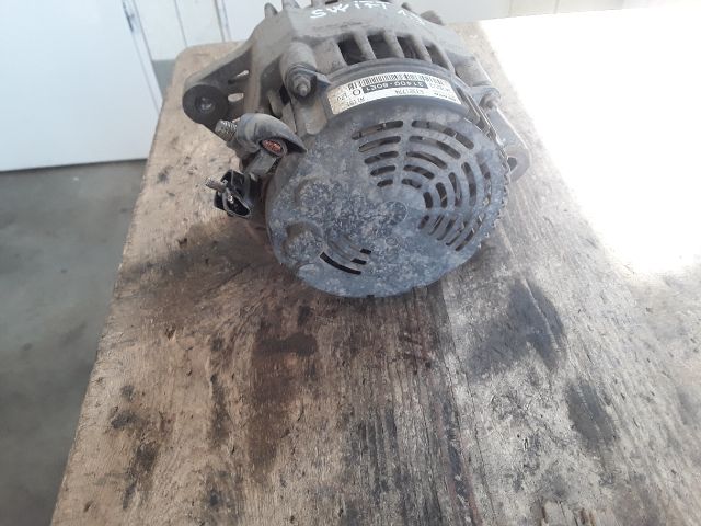 bontott SUZUKI SWIFT II Generátor