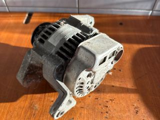 bontott SUZUKI SWIFT II Generátor