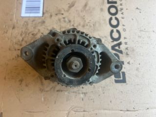 bontott SUZUKI SWIFT II Generátor