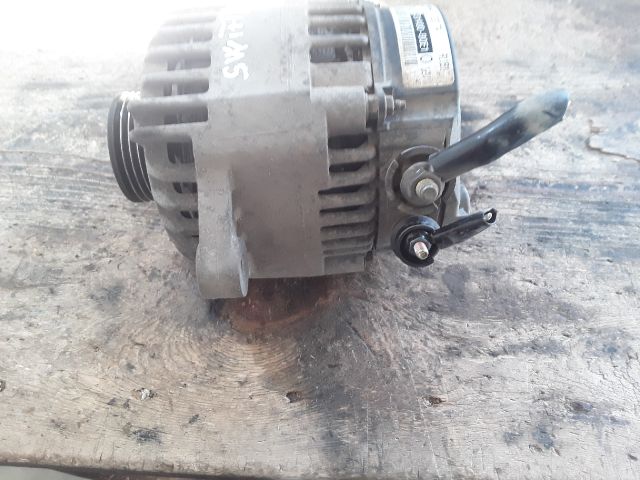 bontott SUZUKI SWIFT II Generátor