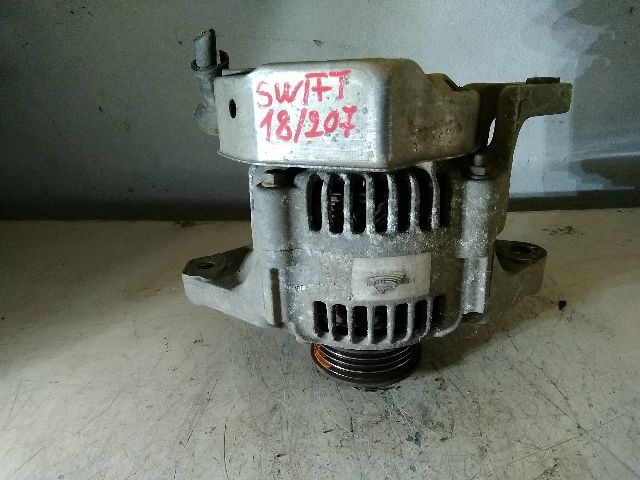 bontott SUZUKI SWIFT II Generátor