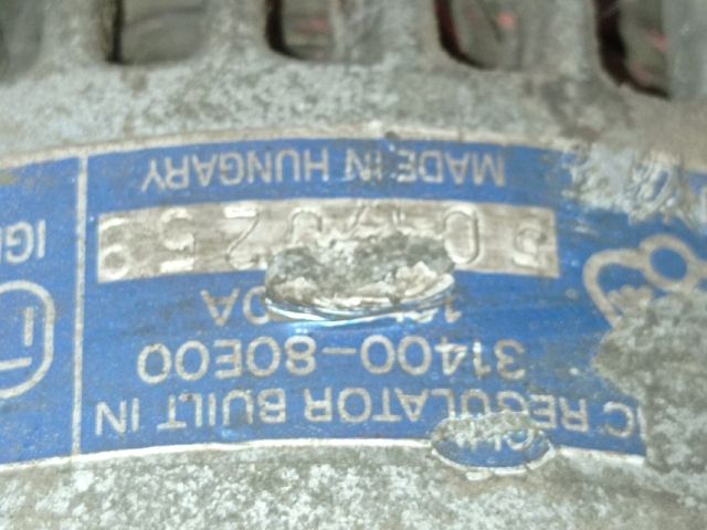 bontott SUZUKI SWIFT II Generátor