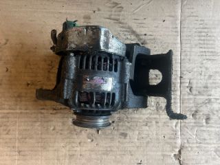 bontott SUZUKI SWIFT II Generátor