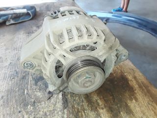 bontott SUZUKI SWIFT II Generátor