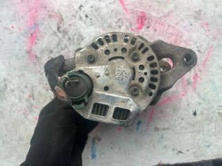 bontott SUZUKI SWIFT II Generátor