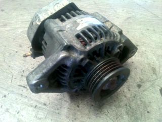 bontott SUZUKI SWIFT II Generátor