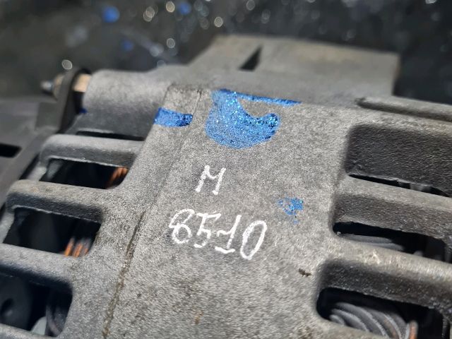 bontott SUZUKI SWIFT II Generátor